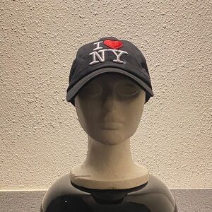 I ❤️ NY Black Baseball Cap. One size.